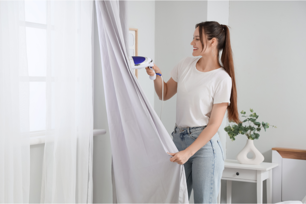 Curtain dry cleaning service in Lucknow
